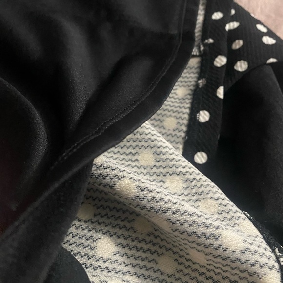 Elegant Black Polka Dot Dress - Picture 4 of 7